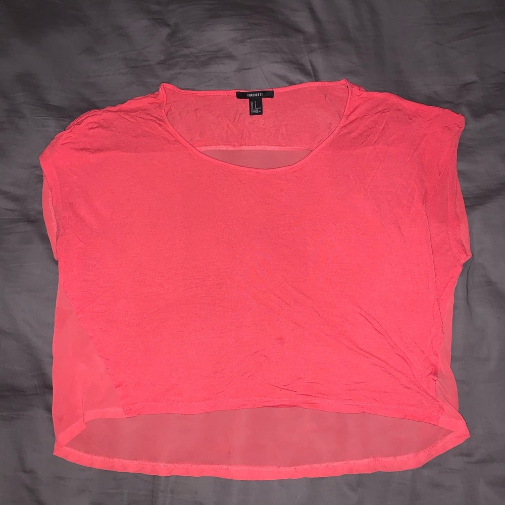 Coral tee